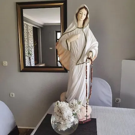 Nikola Rule Ostojic Отель типа 