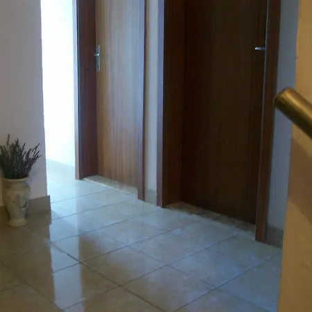 Nikola Rule Ostojic Nocleg ze śniadaniem Međugorje