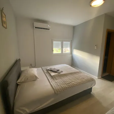 Nikola Rule Ostojic Отель типа 