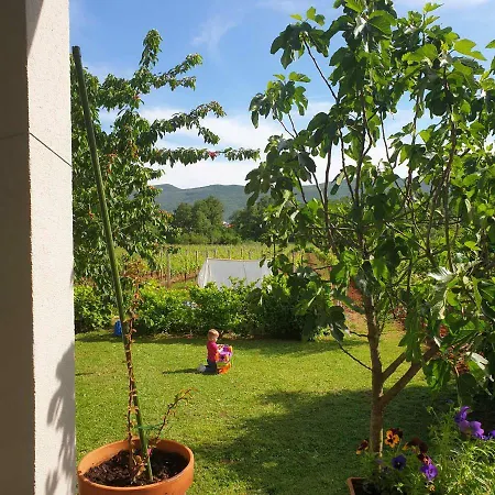 Bed & Breakfast Nikola Rule Ostojic 4*